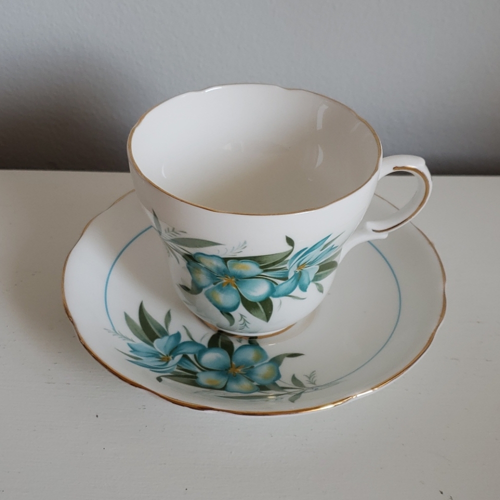 Gladstone Fine Bone China, Staffordshire, England